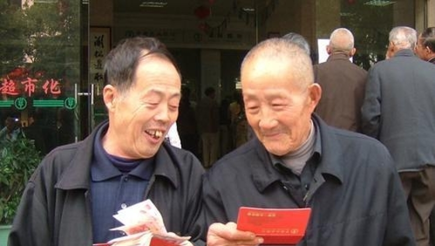 澳門304期開什么新資料,賴清德當(dāng)局失態(tài)，藍(lán)營痛批_高級(jí)版V3.36